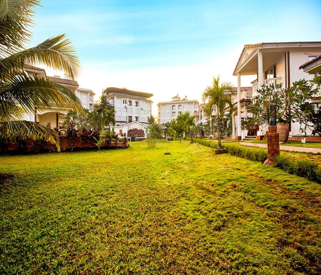 Span Suites & Villa Morjim Buitenkant foto