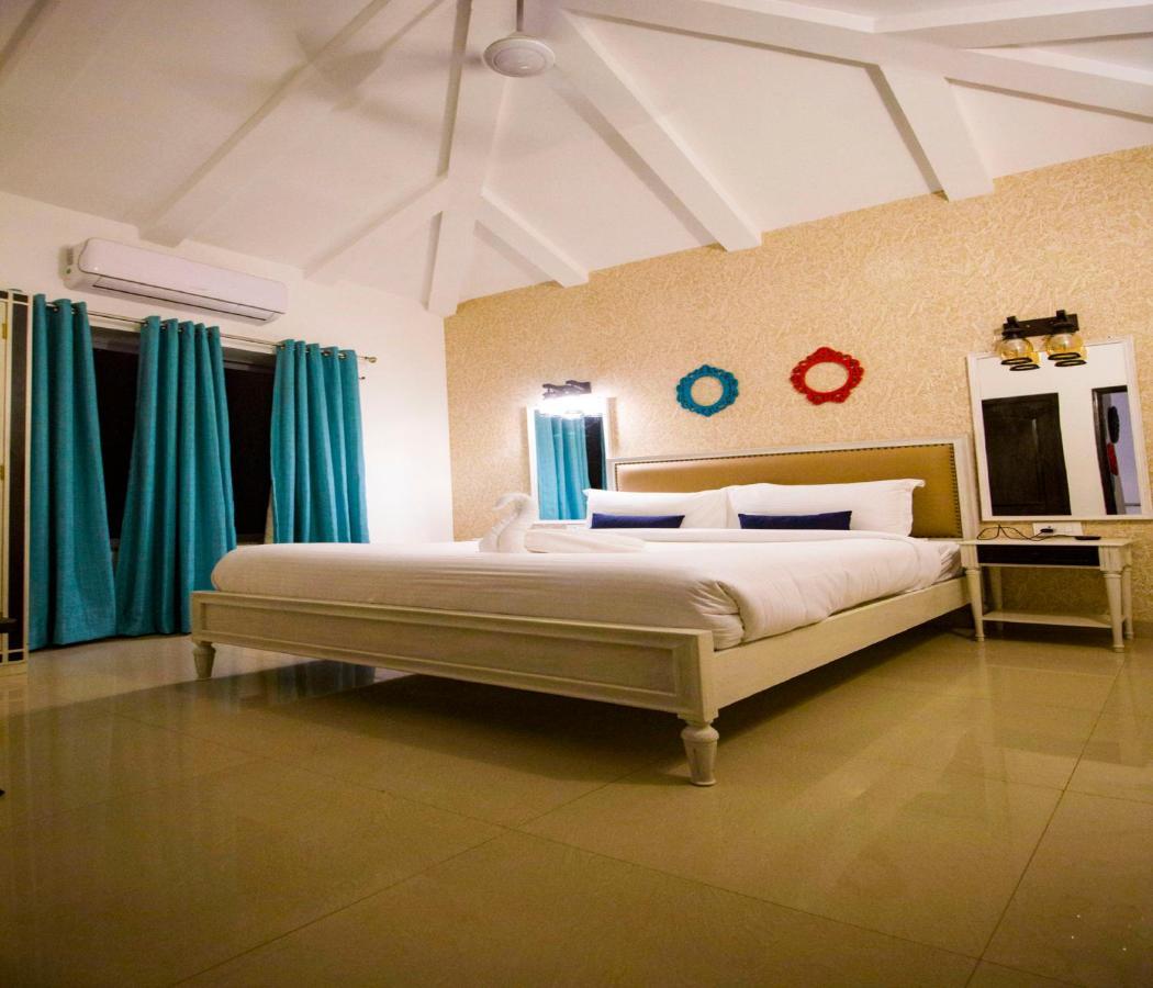 Span Suites & Villa Morjim Buitenkant foto