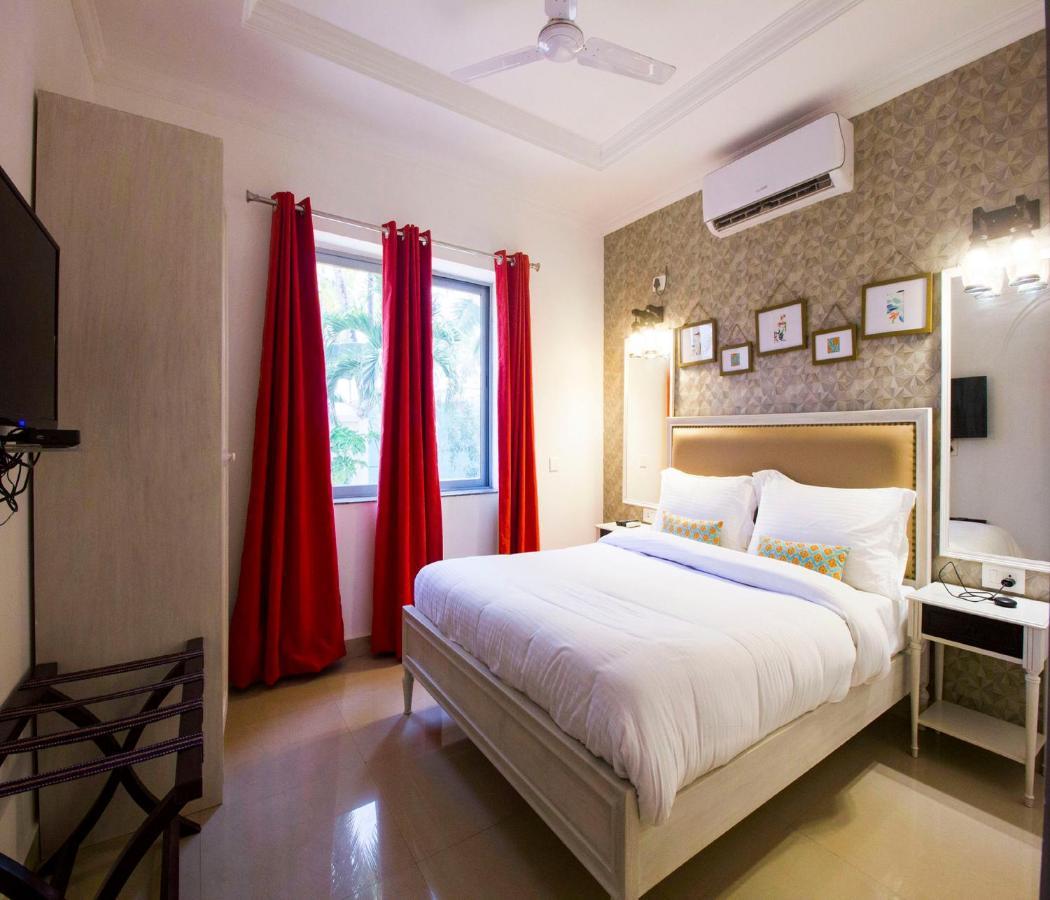 Span Suites & Villa Morjim Buitenkant foto
